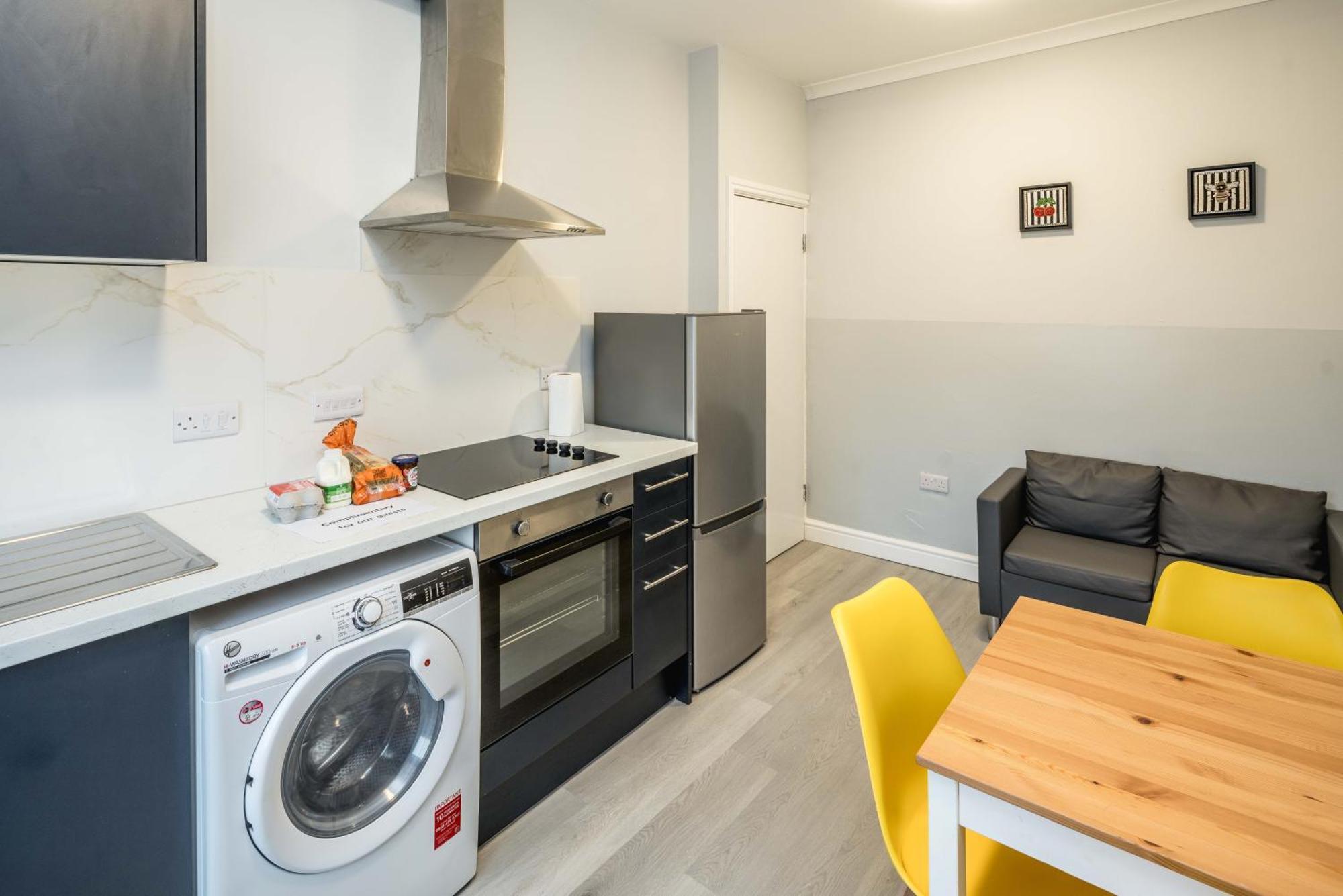 Free Parking, 2 Beds,Close To Train Station Bedford Exterior foto